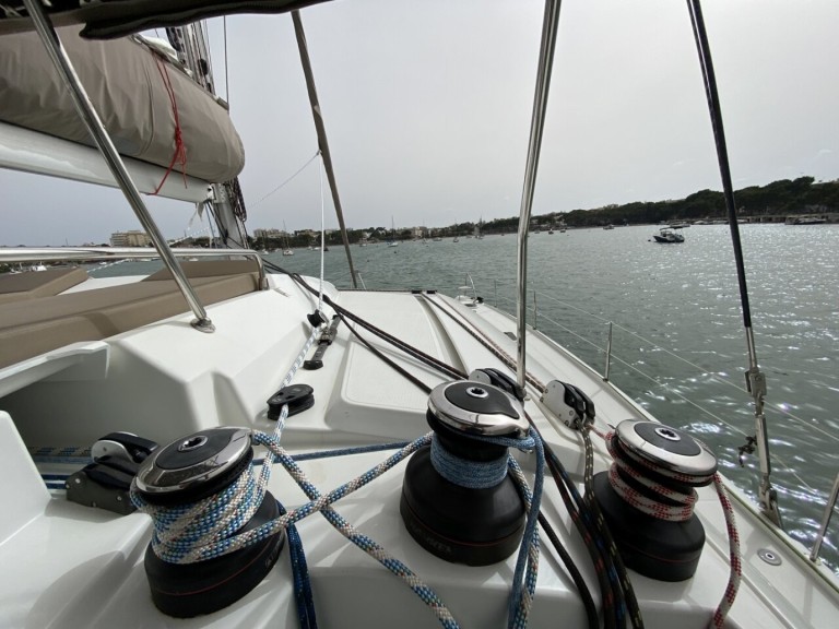 Yacht charter Palma de Mallorca cheap Saba 50