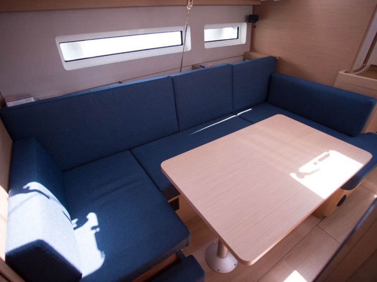 Bareboat Rental Sailboat Jeanneau with a boat licence