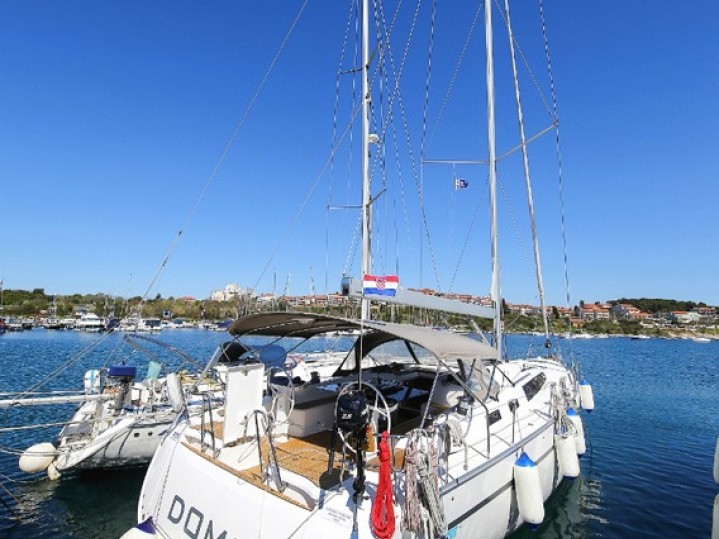 Bavaria Cruiser 56 in Marina Veruda on SamBoat