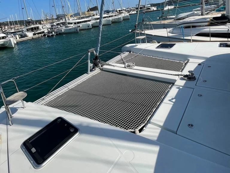 Yacht charter Seget Donji cheap Lagoon 40