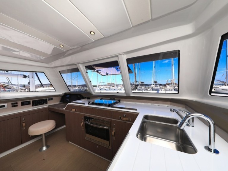 Rent a Bali Bali Catspace Voile Biograd na Moru