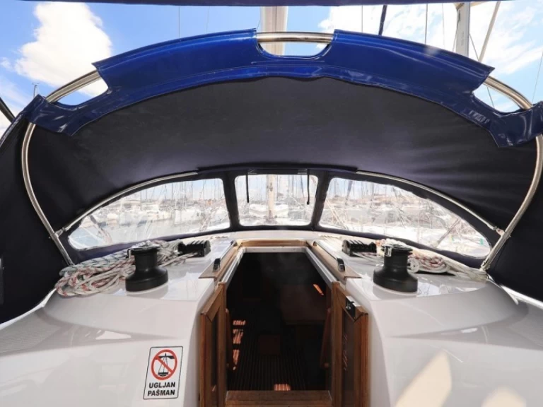 Rent a Bavaria Cruiser 46 Biograd na Moru