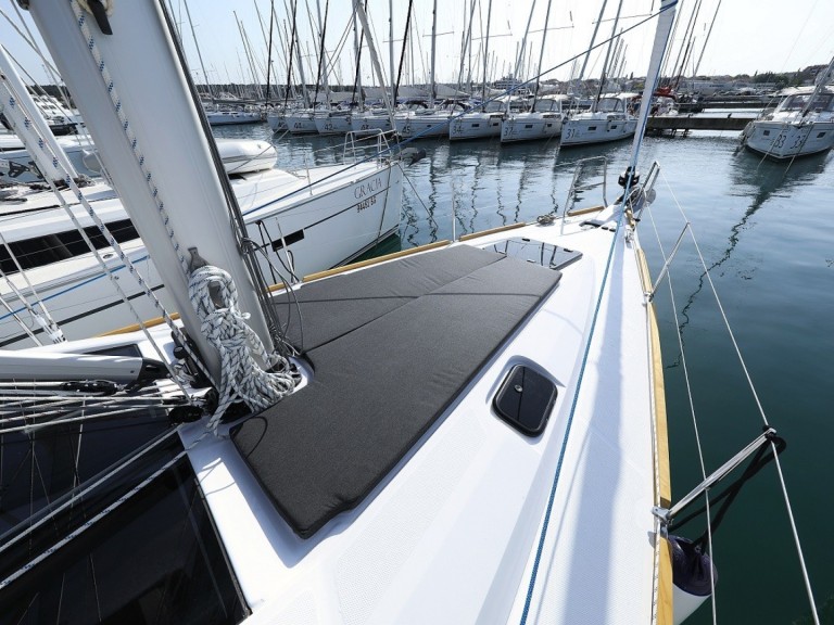 Rent a Elan Impression 45.1 Biograd na Moru