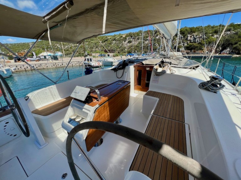 Sailboat rental with or without captain Bavaria Alimos