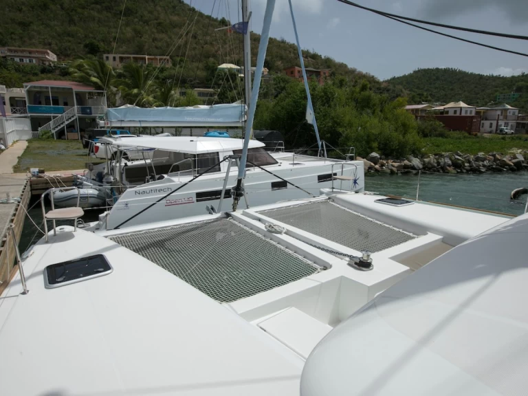 Lagoon Lagoon 450 F charter bareboat or captained in  Eden Island