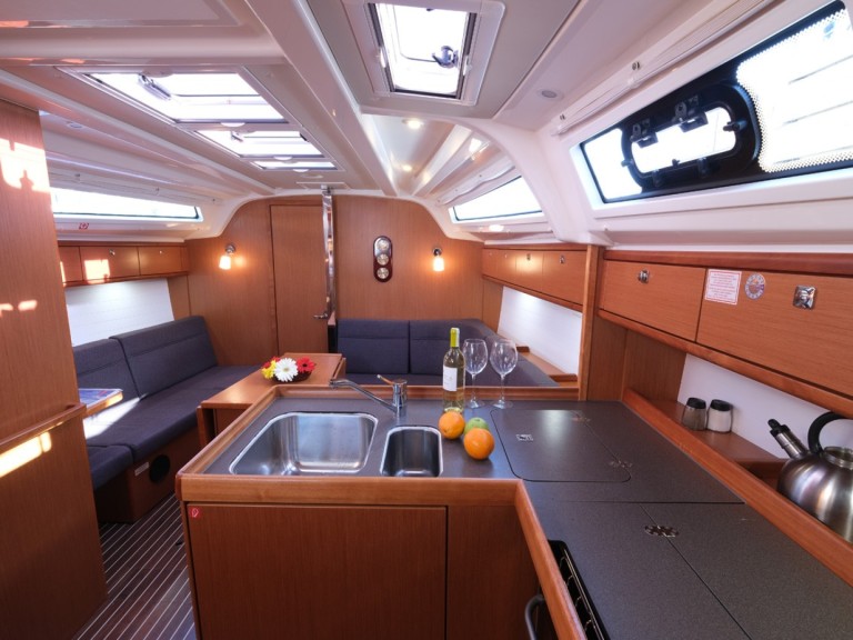 Boat rental Bavaria Cruiser 37 in Göcek on Samboat