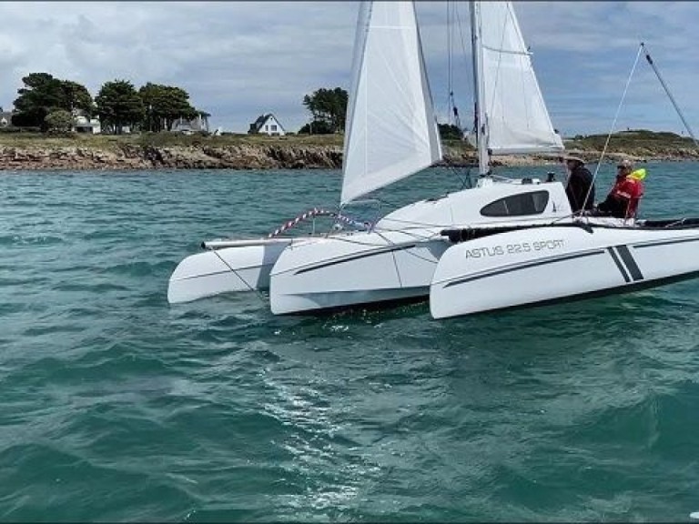 Catamaran rental with or without skipper ASTUS  BOAT La Trinité-sur-Mer