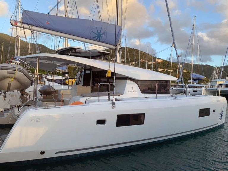 Yacht charter Road Town cheap Lagoon 42