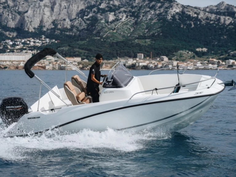 Rent a Quicksilver Activ 605 Open Marseille