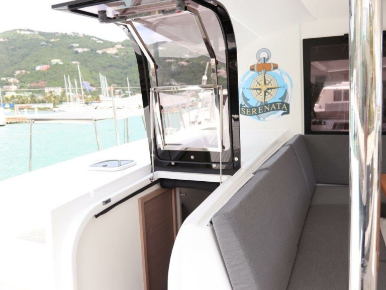 Catamaran for rent Road Town at the best price