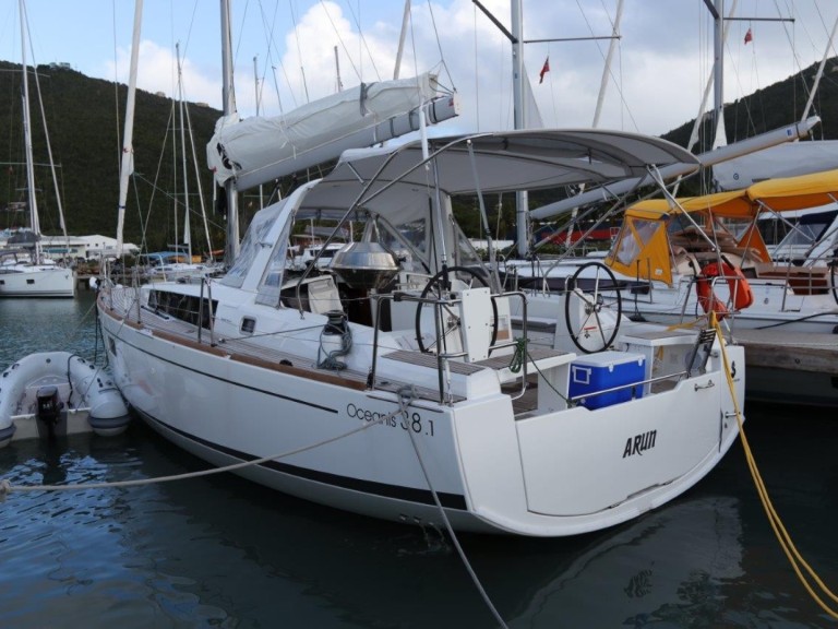 Sailboat for rent Road Town at the best price