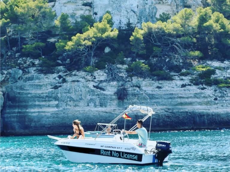 Motorboat rental in Son Bou - Compass GT 400
