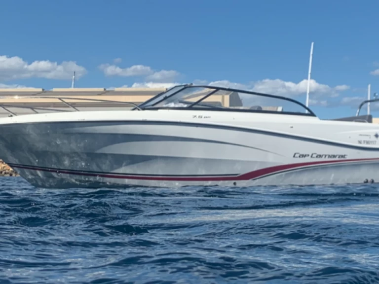 Motorboat rental with or without captain Jeanneau Saint-Cyr-sur-Mer