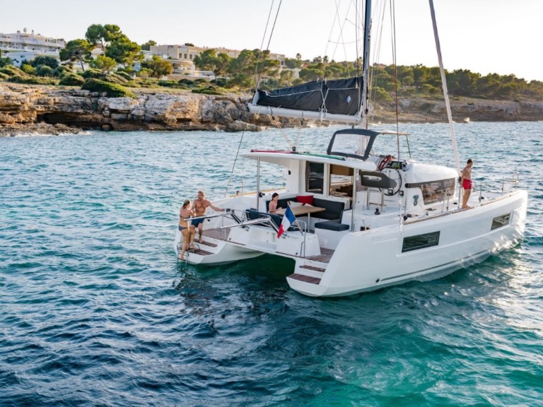 Catamaran rental in Novi Vinodolski - Lagoon Lagoon 40