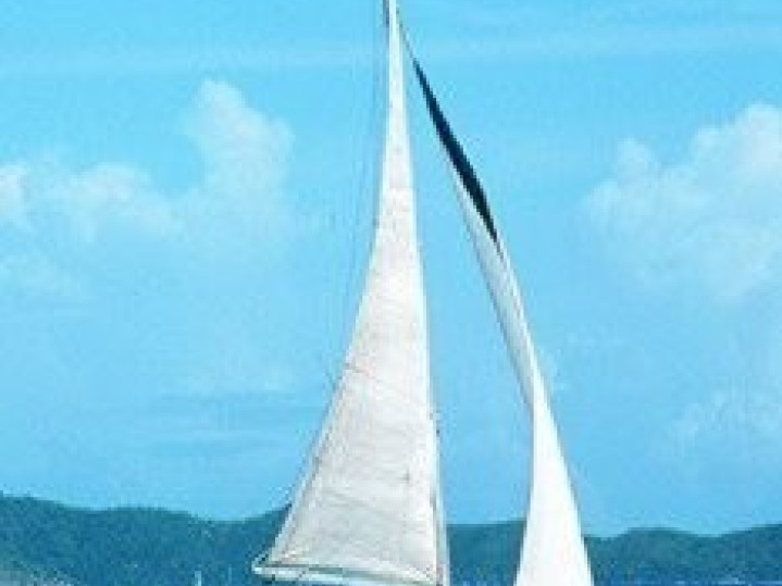 Catamaran rental in Le Marin - Lagoon LAGOON 42 (4 CAB + 2)