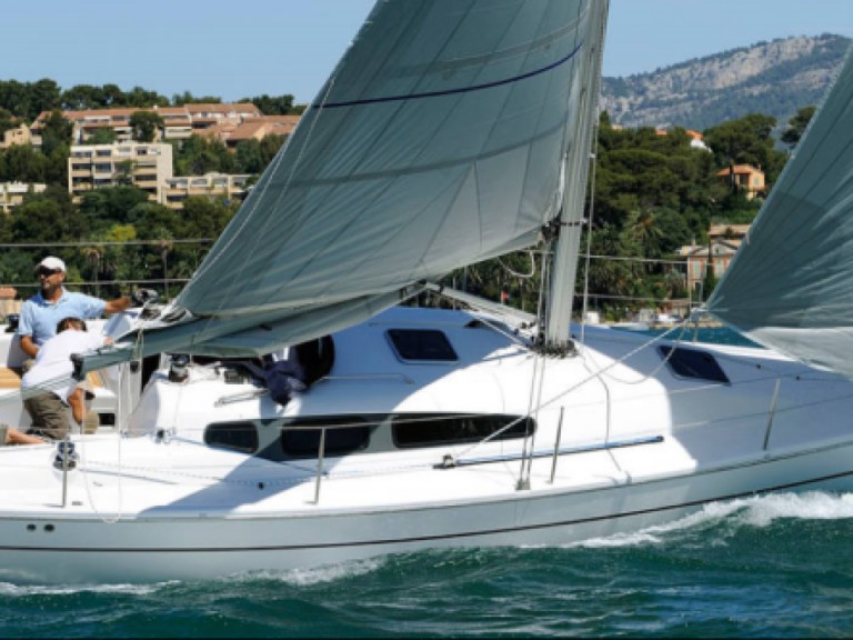 Boat rental 13 DEHLER 32 in Arzon on Samboat