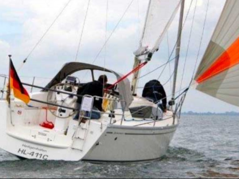 Sailboat for rent Arzon at the best price