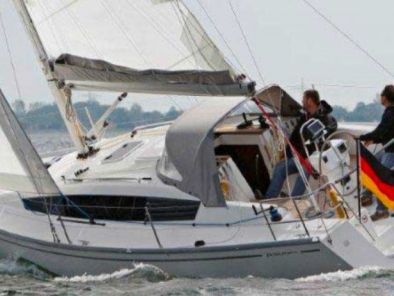 20 DELPHIA 31  DI charter bareboat or captained in  Arzon