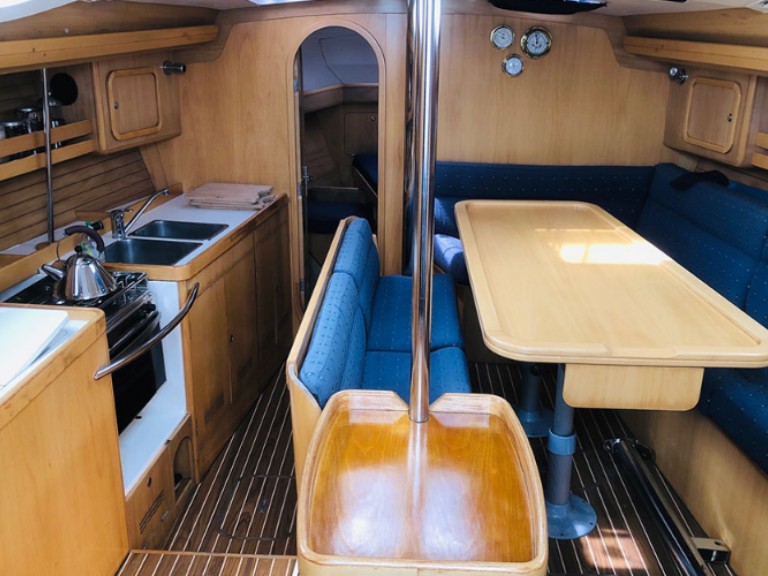 Sailboat rental in Arzon - 37 FEELING 39 DI
