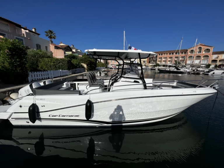 Motorboat rental in Cogolin - Jeanneau Cap Camarat 9.0 CC