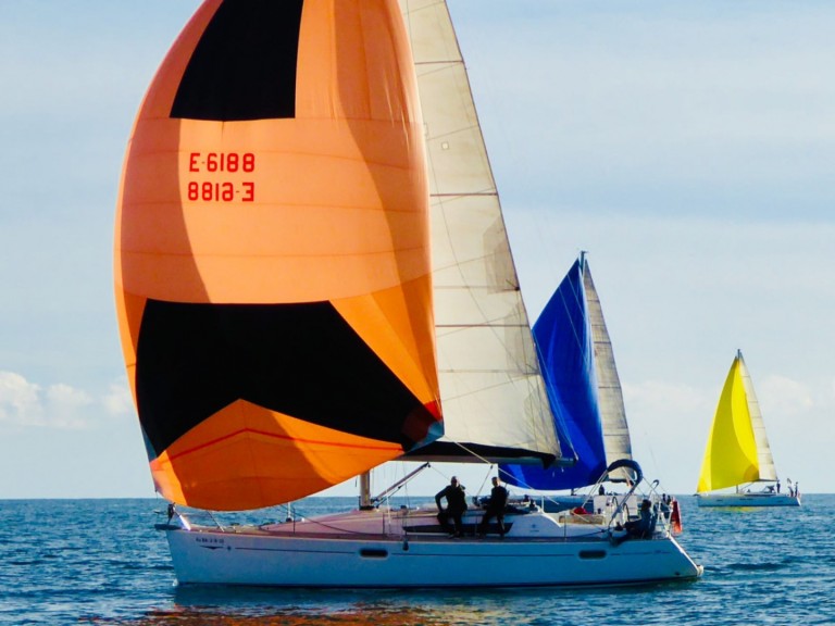 Boat rental Jeanneau Sun Odyssey 39i in Palamós on Samboat