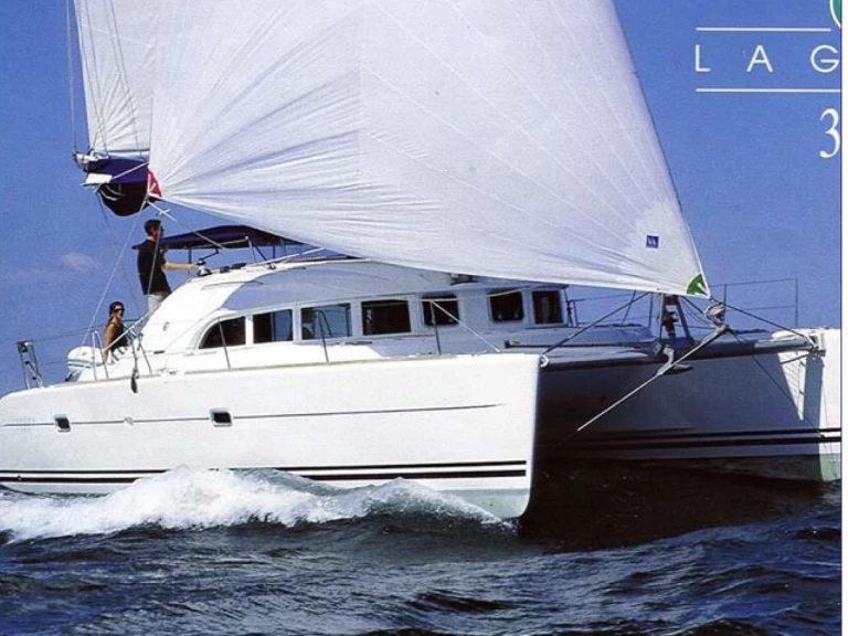 Yacht charter Lefkáda cheap Lagoon 380/4 cab
