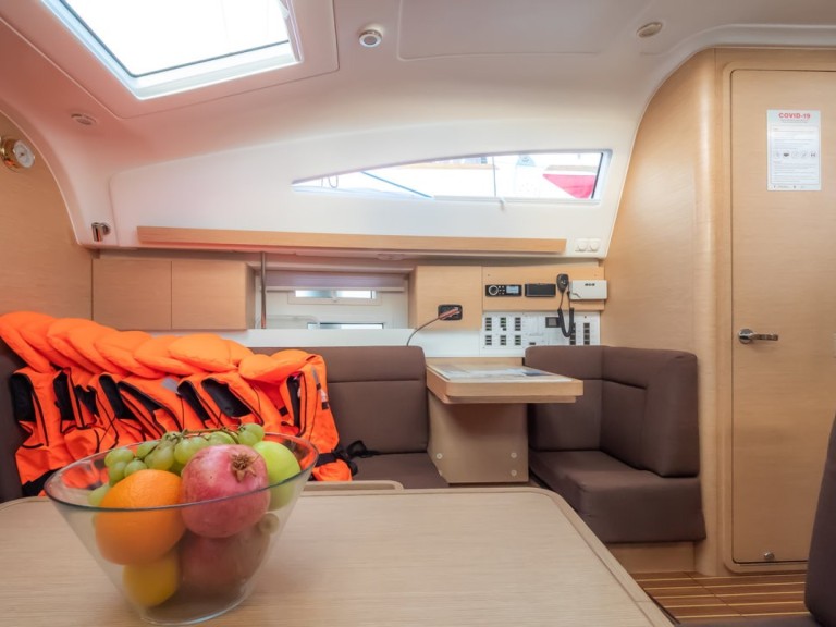 Sailboat rental with or without captain Elan Biograd na Moru