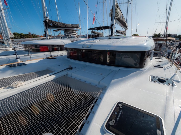 Bareboat Rental Catamaran Lagoon with a boat licence