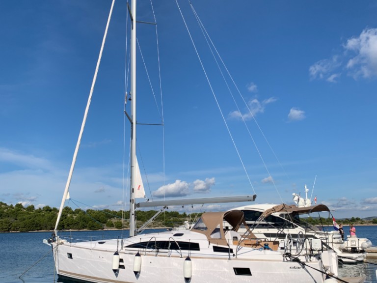 Bareboat Rental Sailboat Elan with a boat licence