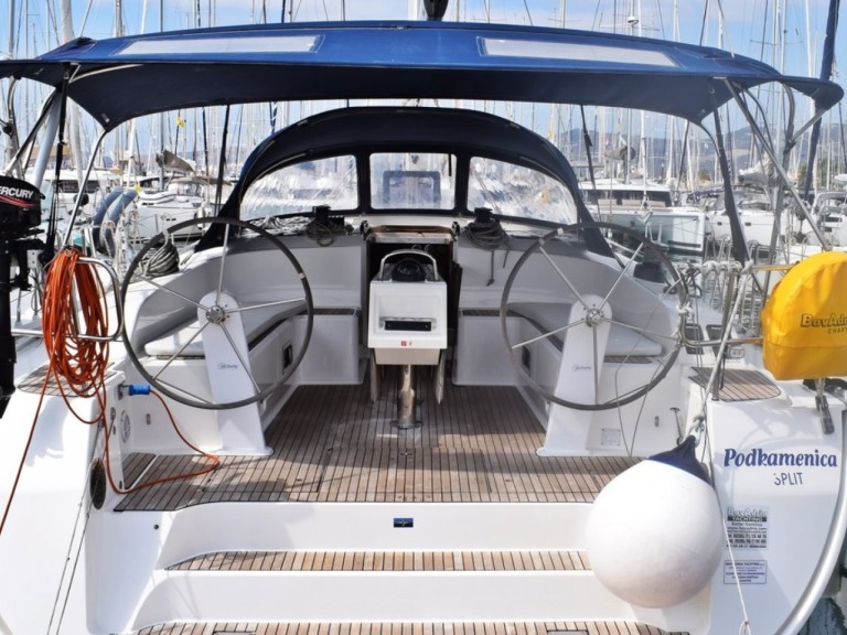 Sailboat rental in Kaštela - Bavaria Cruiser 51
