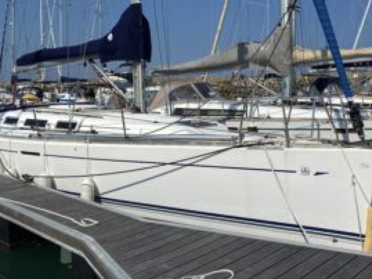 Bareboat Rental Sailboat Dufour with a boat licence