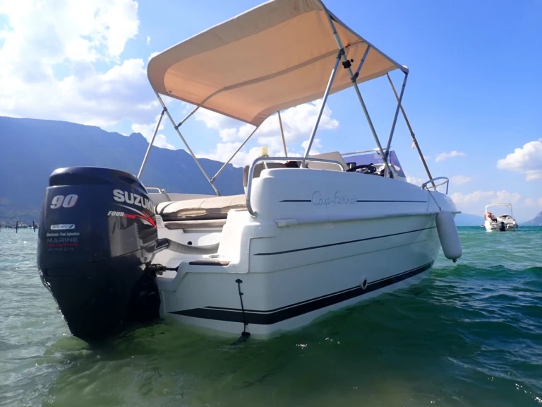 B2 Marine Cap Ferret 552 Sun Deck charter bareboat or captained in  Aix-les-Bains