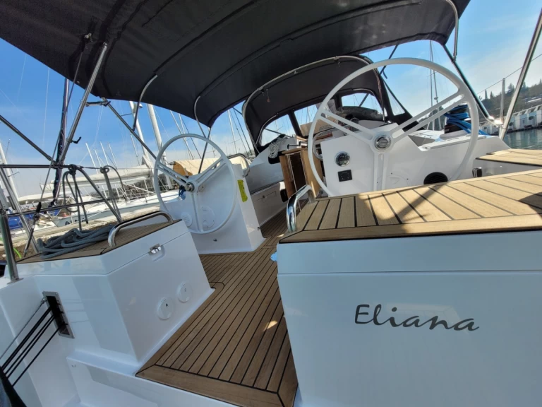 Sailboat rental with or without captain Elan Pirovac