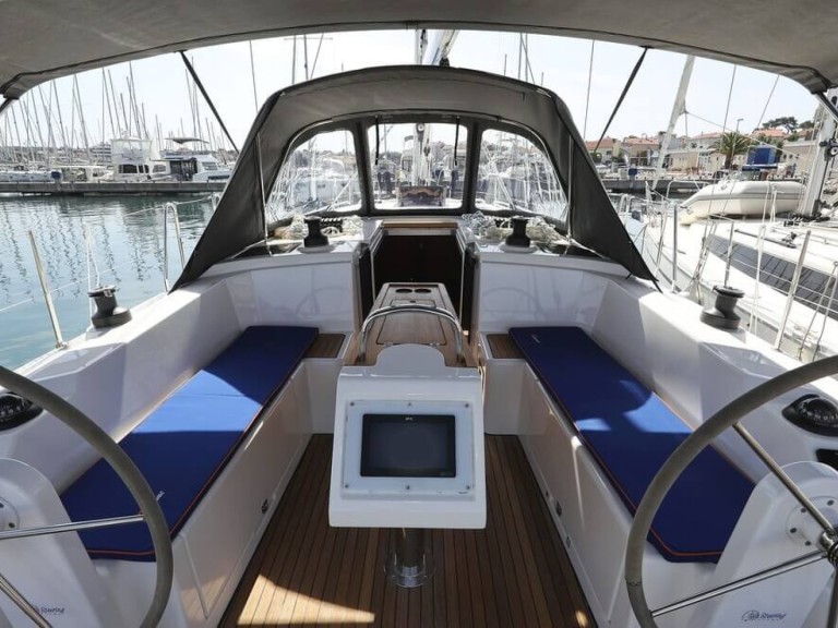 Yacht charter Biograd na Moru cheap Bavaria C38