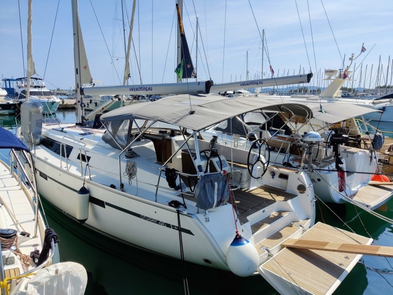 Rent a Bavaria Cruiser 46 Sukošan