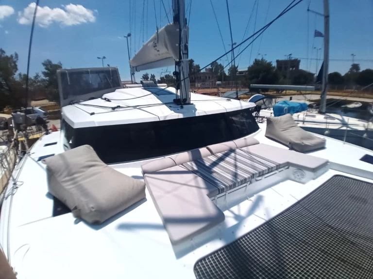 Bareboat Rental Catamaran Fountaine Pajot with a boat licence