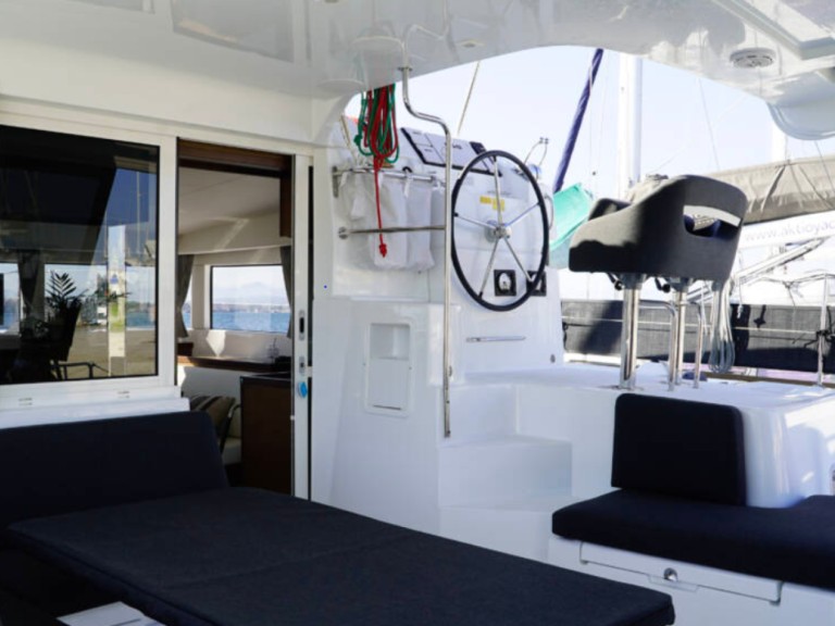 Rent a Lagoon Lagoon 40 Lefkáda