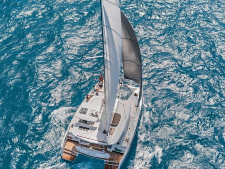 Yacht charter Lefkáda cheap Lagoon 42