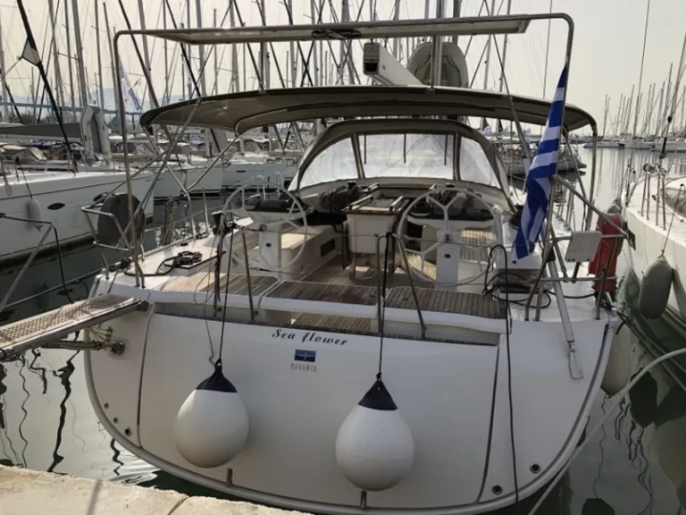 Sailboat for rent Alimos at the best price