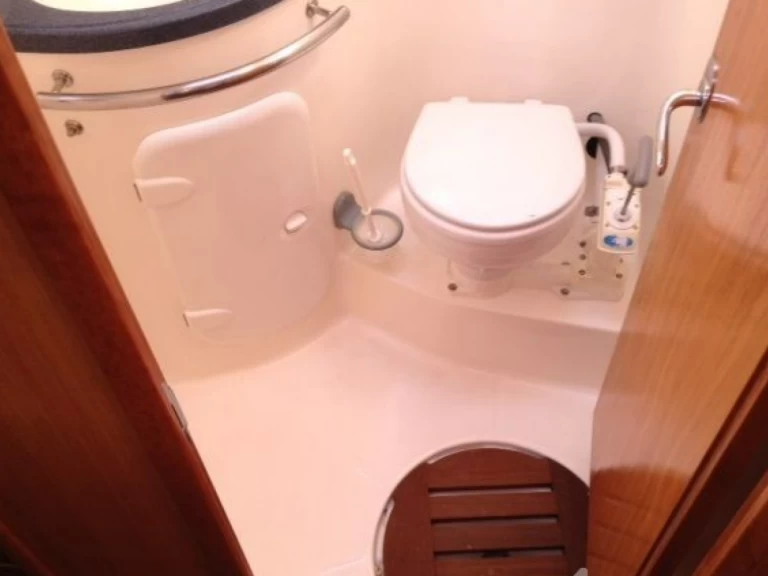 Bavaria Bavaria 39 Cruiser charter bareboat or captained in  Rhodes (City)