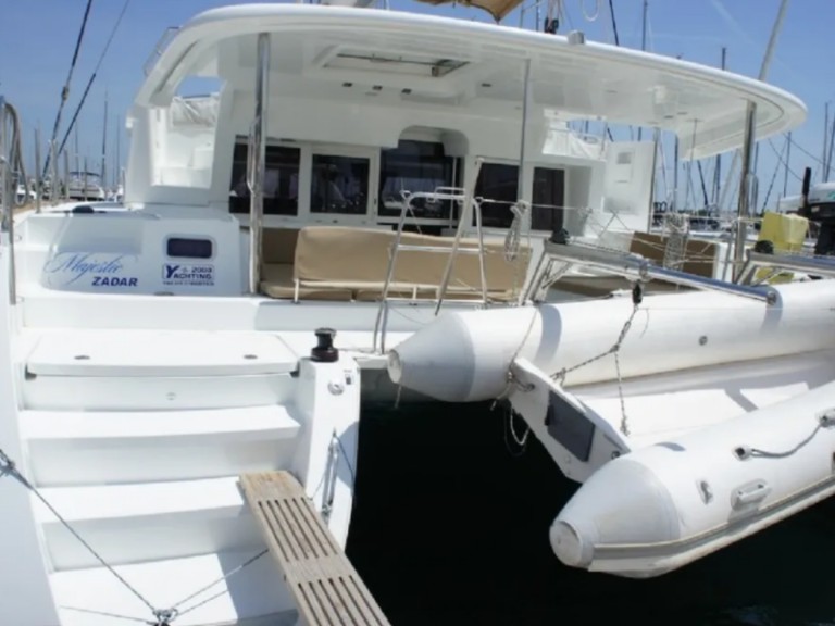 Bareboat Rental Catamaran Lagoon with a boat licence