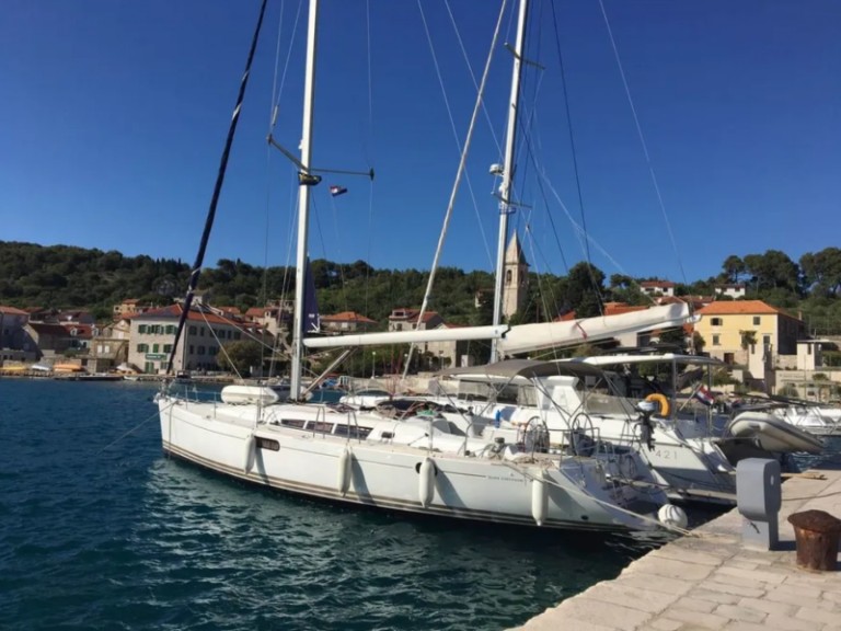 Boat rental Jeanneau Sun Odyssey 49i in Mandalina Marina on Samboat