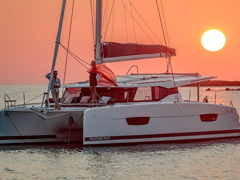 Fountaine Pajot Isla 40 in Can Pastilla on SamBoat