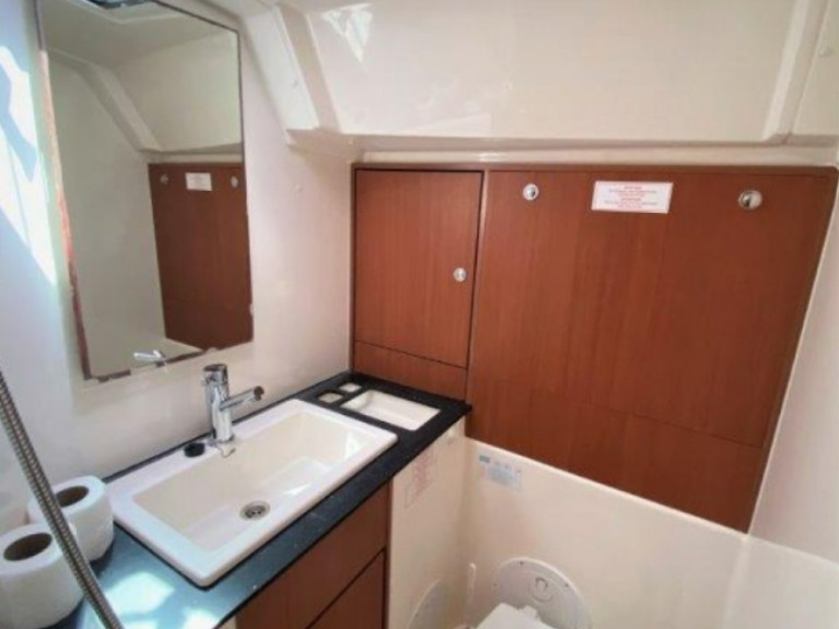 Rent a Bavaria Bavaria 40 Sukošan