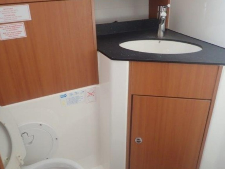 Yacht charter Sukošan cheap Bavaria 45 BT '12