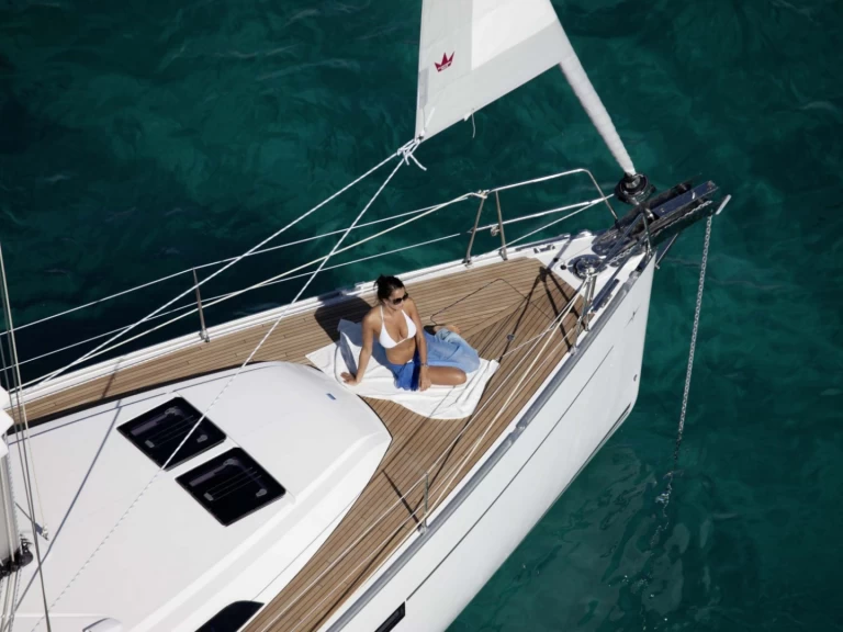 Sailboat rental in Rhodes (City) - Bavaria Cruiser 46