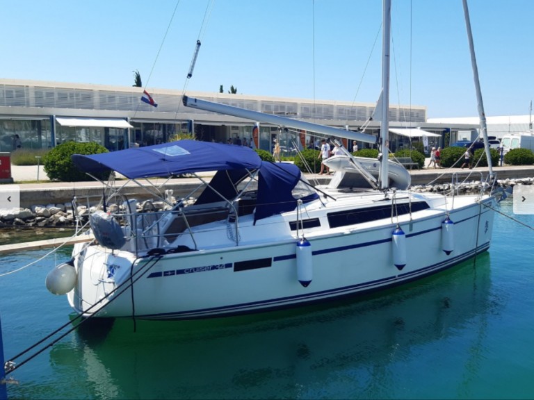 Yacht charter Sukošan cheap Bavaria 34 '17
