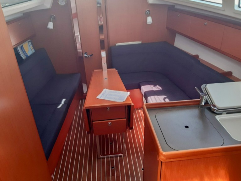 Bavaria Bavaria 34 '17 charter bareboat or captained in  Sukošan