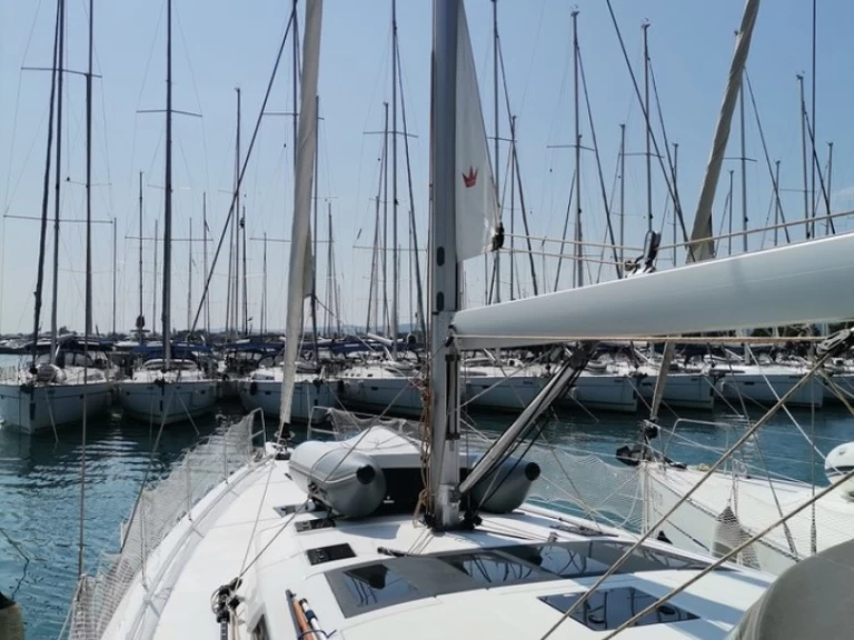 Sailboat rental in Sukošan - Dufour Dufour 530