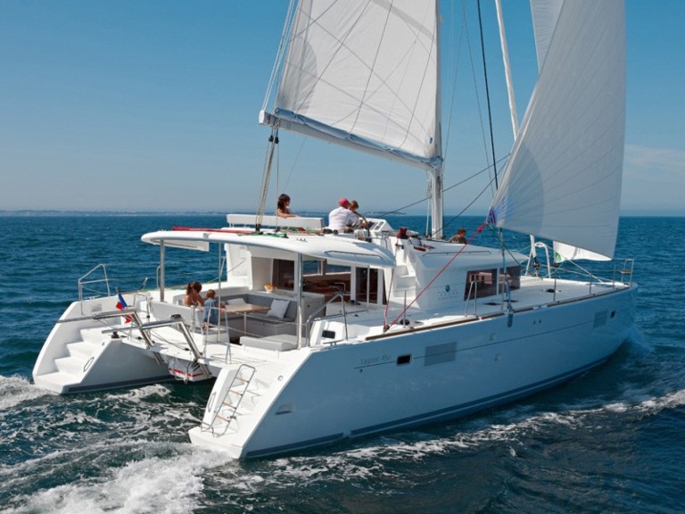 Bareboat Rental Catamaran Lagoon with a boat licence